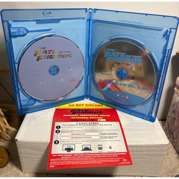 The Fate Of The Furious Blu-Ray + DVD + Digital HD - Picture 5 of 5